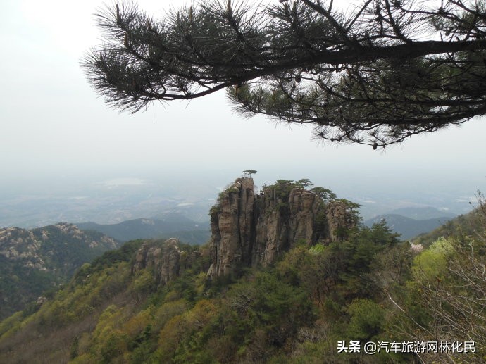 龟蒙赏红叶泡康谷泡温泉